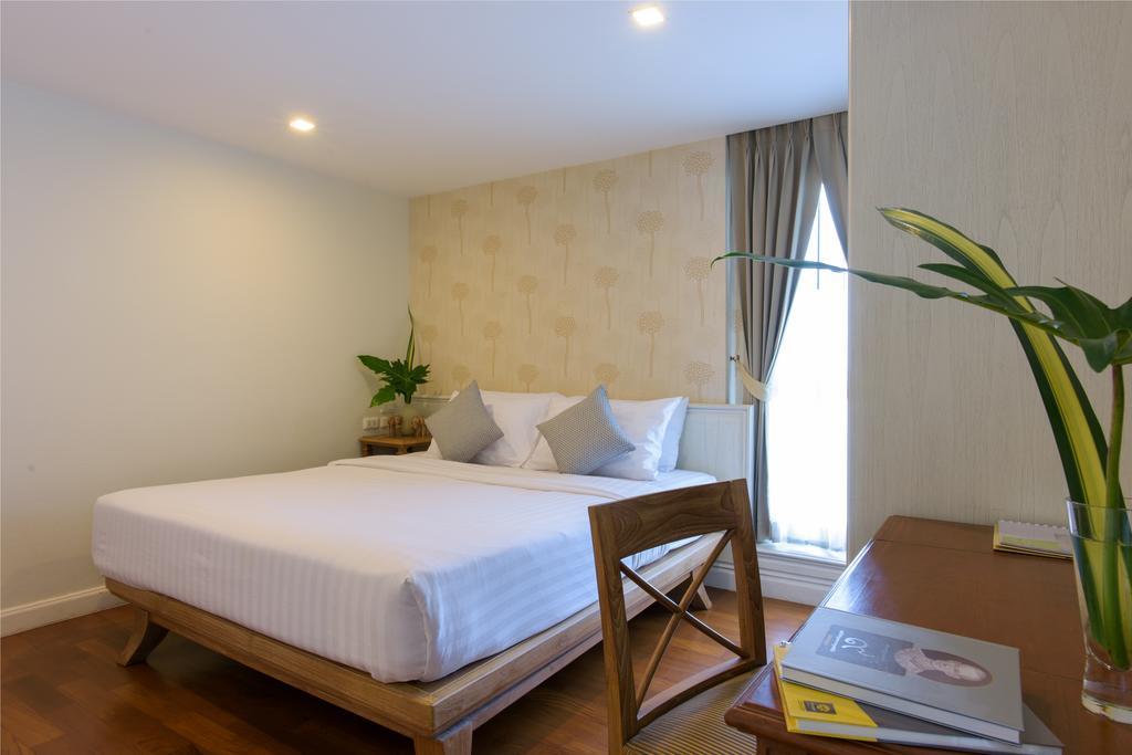 Sabai Sathorn Service Apartment Bangkok Buitenkant foto