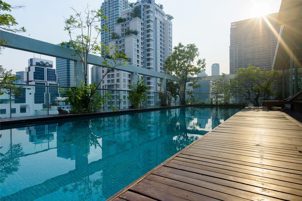 Sabai Sathorn Service Apartment Bangkok Buitenkant foto